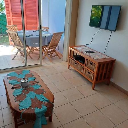 Appartement F2 Avec Piscine Сен-Андре Екстериор снимка