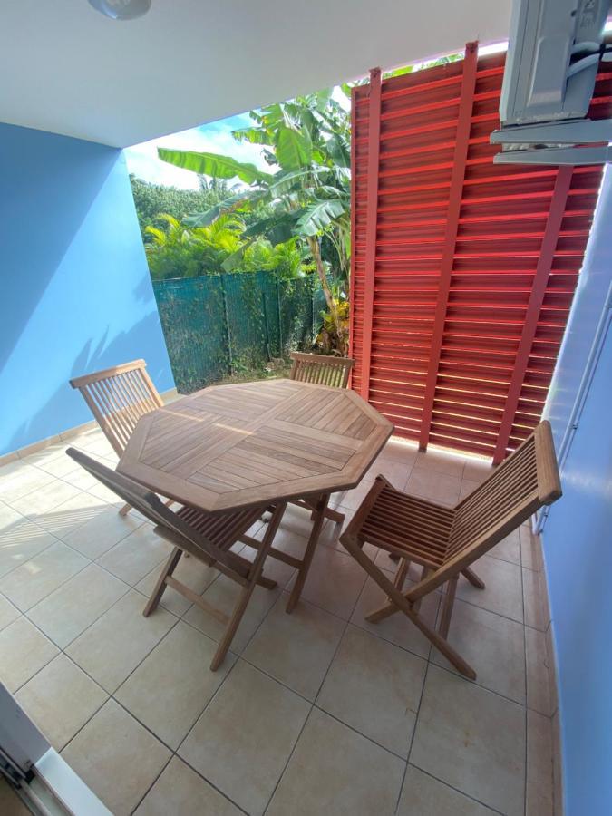 Appartement F2 Avec Piscine Сен-Андре Екстериор снимка